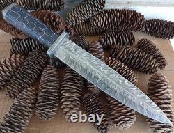 15handmade forged Fire Feather Damascus Combat Dagger Knife, Finger Tip Micarta