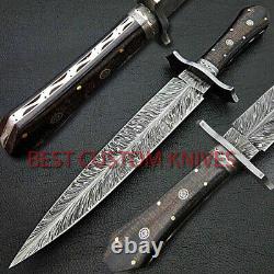 17 Superb, Hand Forged Damascus Steel Blade, Feather Pattern, Dagger Knife