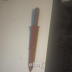 Antique Stiletto Double Edged Fighting Knife Dagger With Sheath Hand Etched