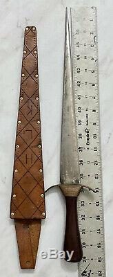 Antique WW2 Era British English Fighting Knife Dagger