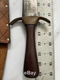 Antique WW2 Era British English Fighting Knife Dagger
