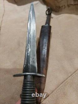 BLACK DEVIL CANADA-USA MODERN STYLE of WWII COMMANDO DAGGER KNIFE 1970s WW2