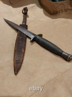 BLACK DEVIL CANADA-USA MODERN STYLE of WWII COMMANDO DAGGER KNIFE 1970s WW2