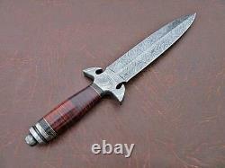 Beautiful Custom Hand-Forged Damascus Steel Dagger Knife Wood Handle