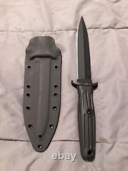 Boker Solingen Applegate-Fairbairn Fighting Dagger Knife 440C 120543B 11 OA