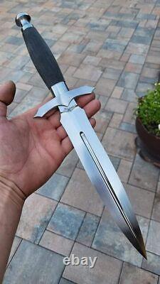 Custom Handmade D2 Steel Hunting Dagger Bowie Knife With Micarta Handle