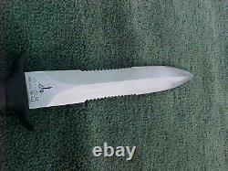 GERBER MK ll Fighting / Survival Dagger Fixed Blade Knife 1980s w Matching Sheat