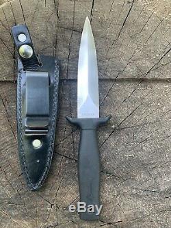 Gerber Mark 1 Combat Boot Knife Dagger SN A9555S with Original Leather Sheath
