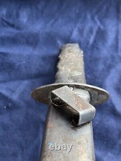 ITALIAN WW2 FIGHTING KNIFE/Dagger MVSN