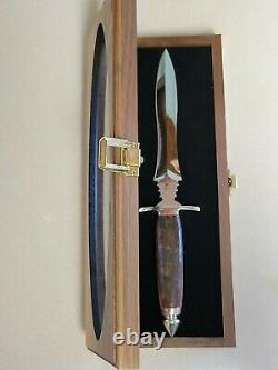 LIMITED EDITION BUCK KNIFE 981 DAGGER 200 made maple burl mirror