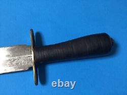 Large WW2 Fighting Theater Dagger Knife