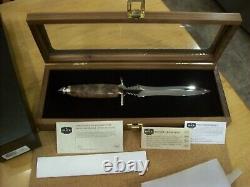 Limited Edition Buck Knife Custom 981 Dagger #032/200 Mint Gem Beauty