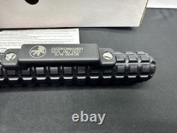 Microtech JAGDKOMMANDO Fixed Blade Knife 105-7 Tri-Edge Dagger New SUPER RARE