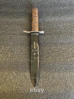 Nice Wwii Ww2 Italian Mvsn Dagger Fighting Knife With Scabbard And Carved Handle