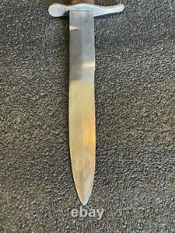 Nice Wwii Ww2 Italian Mvsn Dagger Fighting Knife With Scabbard And Carved Handle