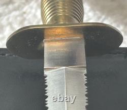 Taylor Cutlery Devils Brigade Serrated Double-Edged V-42 WWII Stiletto Knife
