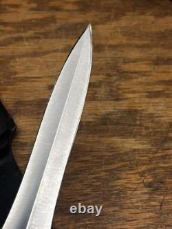 UNITED UC 725 Fantasy DAGGER 440 Steel from 80/90th Great Knife