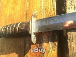Ultra rare WW2 USM3 Guard and Blade marked Utica Fighting Knife, Trench Dagger