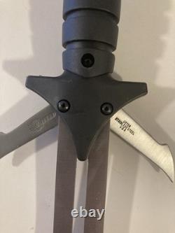 United Cutlery UC726 Star Trek Klingon Knife Phoenix Dagger in Sheath