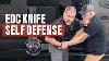 Using A Dagger In Close Quarters Combat