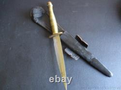 VINTAGE BRITISH BABY 9 FAIRBAIRN SYKES DAGGER STYLE FIGHTING KNIFE With SHEATH