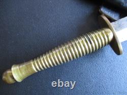 VINTAGE BRITISH BABY 9 FAIRBAIRN SYKES DAGGER STYLE FIGHTING KNIFE With SHEATH