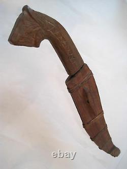 VTG WWIIFAR EAST/FILIPINOTALIBON FIGHTING KNIFE SCABBARDCARVED Wood Metal