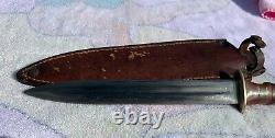 Vintage Large Dagger Knife 8 1/2L Blade With Sheath