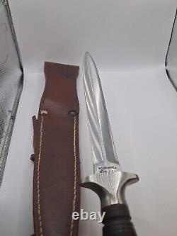 Vintage Valor Miami, USA Stainless 373 Dagger Seki Japan Hand Made