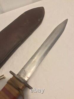 WW2 WWII Theater Made US Large Fighting Knife Dagger Bakelite Grip & Sheath