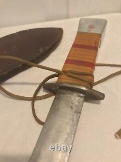 WW2 WWII Theater Made US Large Fighting Knife Dagger Bakelite Grip & Sheath