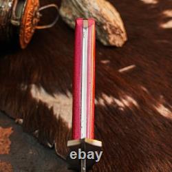 15,2 Couteau-dague artisanal en acier damassé, pleine soie, manche en résine + étui