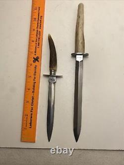 2 Couteaux de combat anciens en inox rares de France Lot de 2 couteaux de combat antiquités