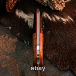 9,1 Couteau-dague artisanal en acier Damas, pleine soie, manche en bois + étui