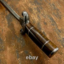 Couteau Dague en Damas Personnalisé Rare Impact Cutlery Poignée en Bois de Noyer