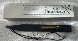 Couteau Stiletto V-42 à Double Tranchant Denté de la Brigade des Diables de Taylor Cutlery WWII