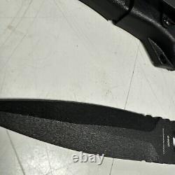 Couteau à lame fixe Benchmade 176BK SOCP Dagger 3,22 pouces en noir.