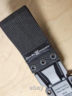 Couteau à lame fixe John EK Commando Ka-Bar Dagger avec boîte et étui EK44 CH22