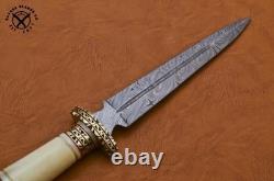 Couteau dague de chasse en acier de Damas fait main SBC avec manche en os de chameau