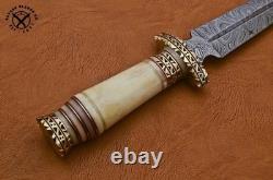 Couteau dague de chasse en acier de Damas fait main SBC avec manche en os de chameau