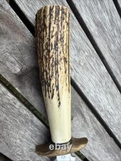 Couteau dague stiletto style Randall Trench gaucher artisan 01 en acier carbone avec bois de cerf