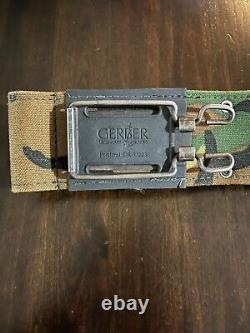 Couteau de combat GERBER Guardian II Vintage avec fourreau TRÈS BEAU Woodland