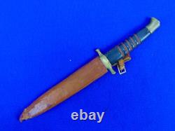 Couteau de combat américain de la Seconde Guerre mondiale pour le Moyen-Orient avec fourreau