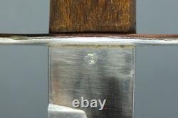 Couteau de combat de la Luftwaffe allemande de la Seconde Guerre mondiale avec fourreau