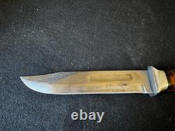Couteau de combat de théâtre de la Seconde Guerre mondiale, dague à manche empilé en lucite plexiglas avec fourreau WP