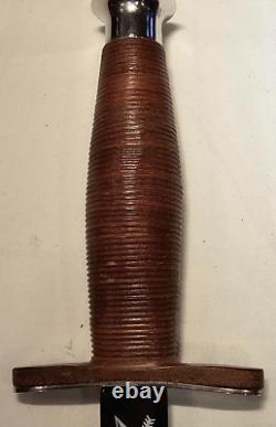 Couteau de combat vintage CASE V-42 Dagger des forces spéciales canadiennes, numéroté