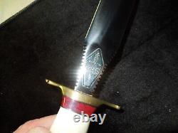Couteau de prêtre personnalisé dague en os/laiton rare, poignée dans son étui d'origine neuf