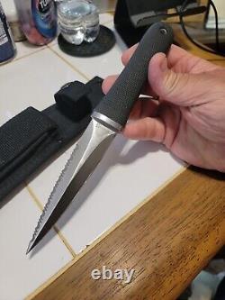 Couteau de survie Vintage Sog Pentagon S14 Seki Japan avec étui en nylon jamais utilisé