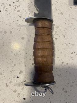 Couteau poignard de combat U.S.E.G.W de la Seconde Guerre mondiale