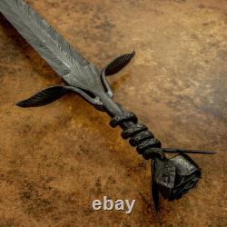 Couteau poignard en damas forgé intégral personnalisé art plume Impact Cutlery unique